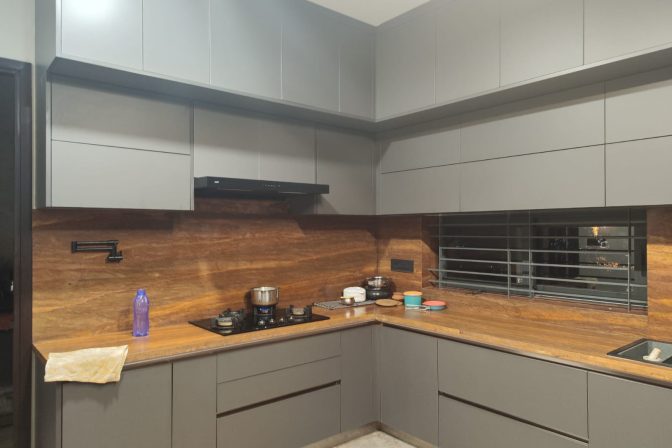 Why are Indian homemakers preferring stainless steel cabinets over wooden ones?